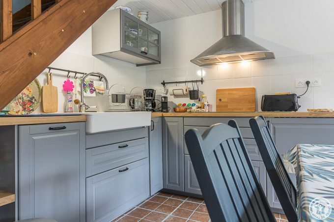 31G101713-62c5e4d0bf8b41f18d9048c941081312