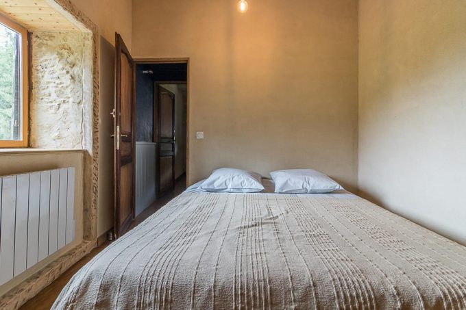 31G101713-fa795c84f2d6425a825763045f6319fc