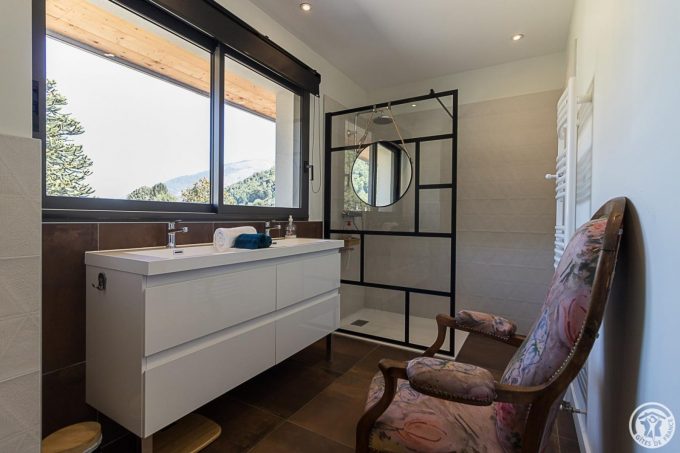 31G101714-4290eca9ca0b4a32b70fcce76e7d1b39