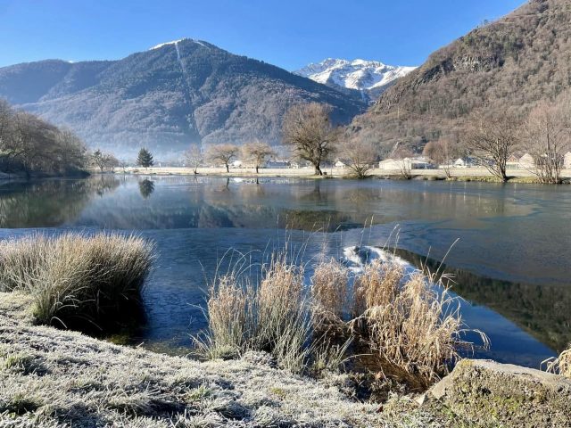 31G101714-7ce783de2aa94d5cad40c1311b9a1345