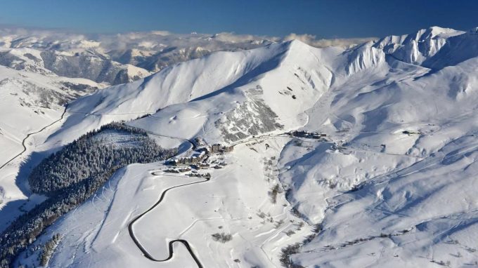 31G101714-dc1c5ed02dd74d6191f1b296e77134ac