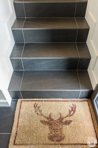 31G101714-f97b16c4f24b4a0cae987d64e2fa3c28