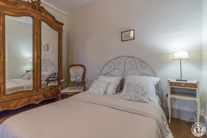 31G101724-1acaf78c534c4bf2a01ab4940c9612e6