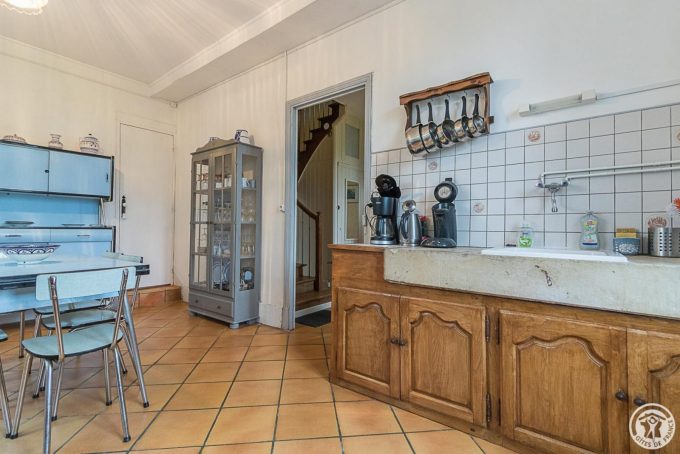 31G101724-2cdb0efee07c430a9269c5250b0593e5