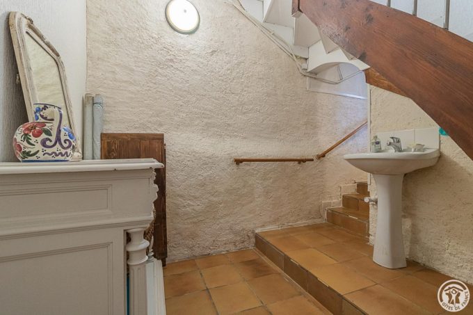 31G101724-80c6f19d4afa456eaab6ac8b44096a29