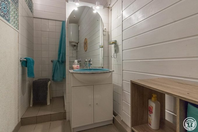 31G101724-ee8d738205294803a86354ab844da0d4