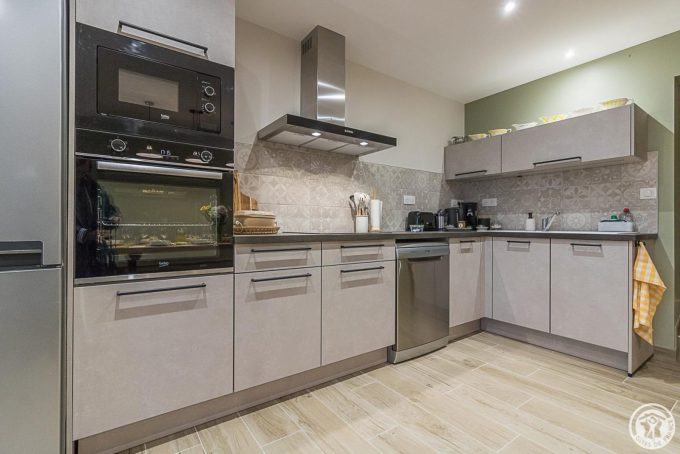 31G101725-878dbfcbc92d42d3839def2706a3224a