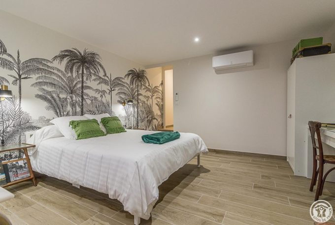 31G101725-dc11ebe47b0740ae81e0f933011f0edc