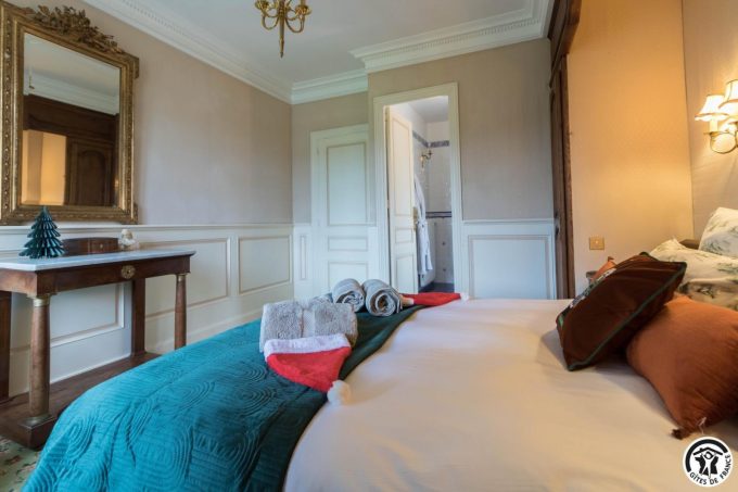 31G101735-51d05a4710f4491b85d0a585e9f76578