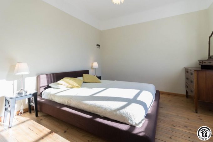 31G101740-0b77215b1c1246b78ff973ffe117892e