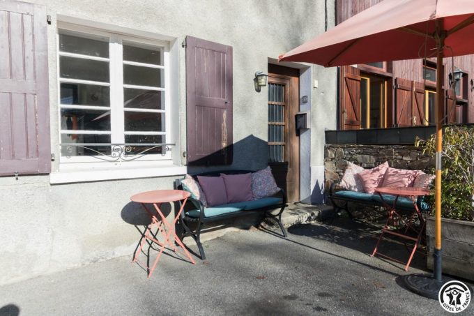 31G101740-3c4f13f06ee94f9698e442445f8ade5a