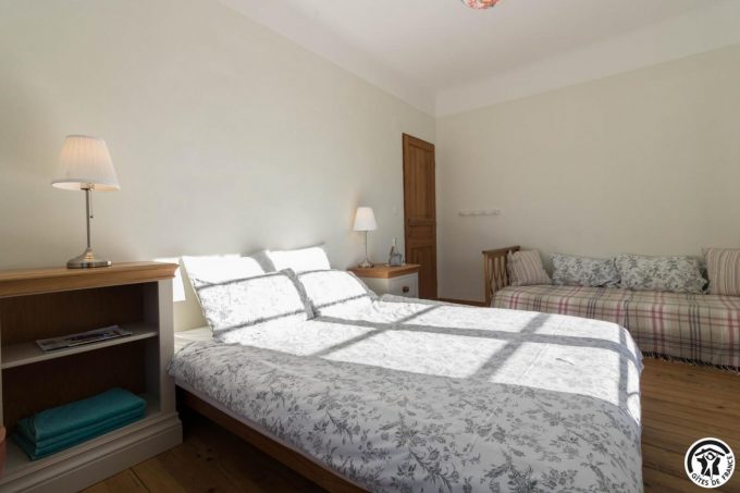 31G101740-7480ed5b2dec49d1bfe6963d75f1ee71