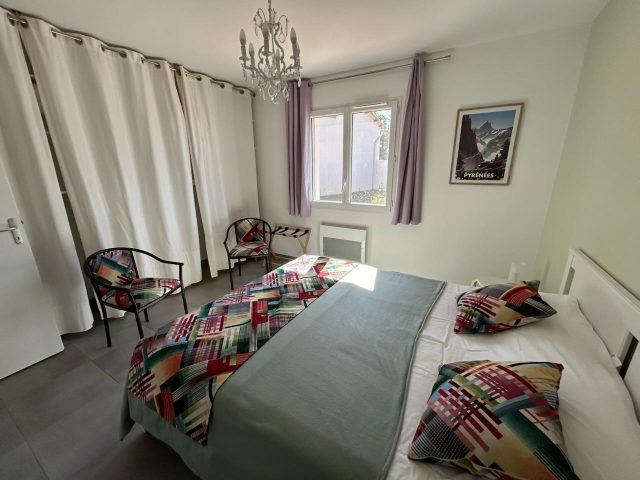 31G101741-4390a4cfdeb54ed5aab93e0bffb28f25