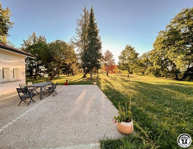 31G101741-f75aef71fe7944a5b6120c9f6c2f654b