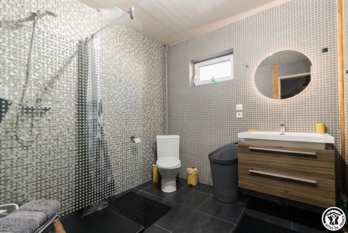 31G101745-024aa8b751294ec1a334cf7721b96166