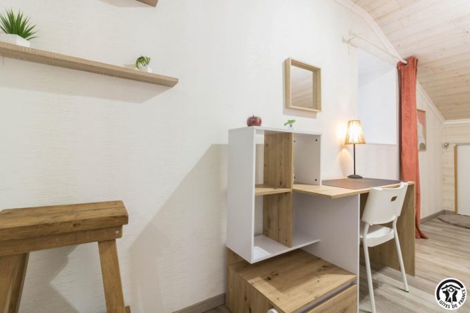 31G101745-1e0e4ccfb5474753811b72f79ff63397