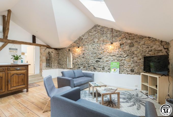 31G101753-2ccc123656864c7a8eee9103f1218913