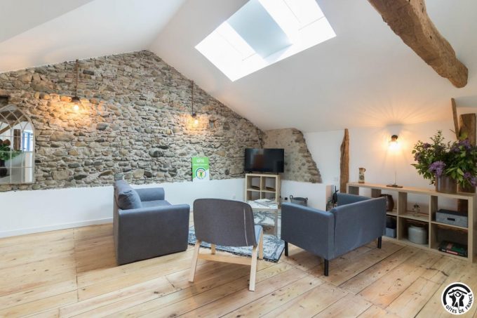 31G101753-af04f37c6bd244aa92fbf4a42c8393a9