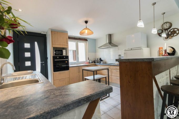 31G101755-347e2aae0dea4134b35a7d6994454c63