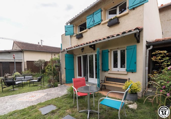 31G101755-5beea07f34124a9291fec5dc4bbf577e