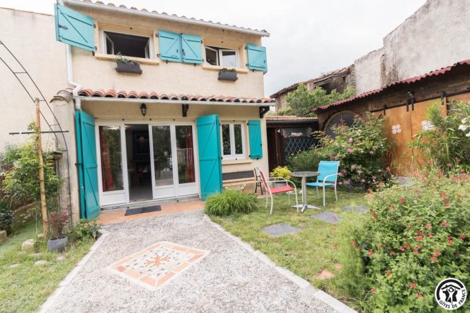 31G101755-7c5032b7d7ee41768111810124f5e536