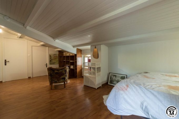 31G101755-88c667fb0a3846ab94d064ce0c467c96