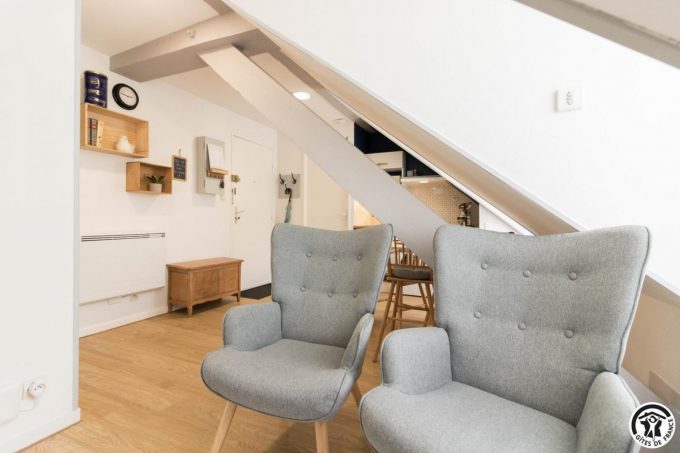 31G101756-f61bbb5c7adb4be3b1ce9c1e852f272a