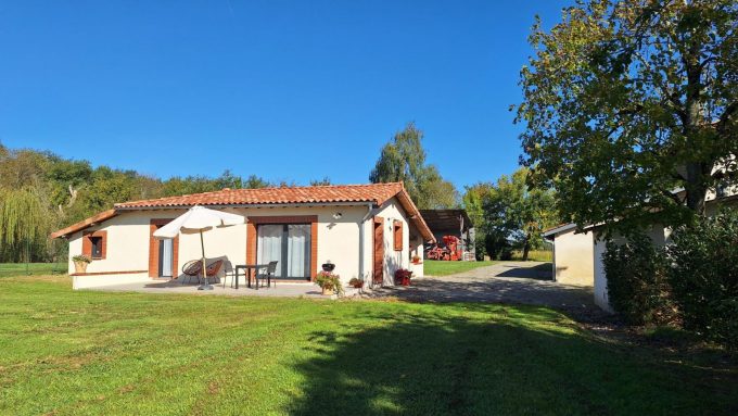 31G101757-19256b3963e54ee4b0e0da2ba7c23328