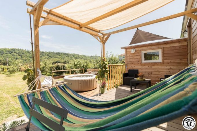 31G101769-a5d493f43857488883ab4aeb5b40fb7a