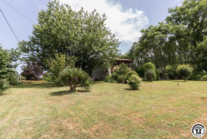 31G101770-ef5c7018f85744babf867785be5bf891