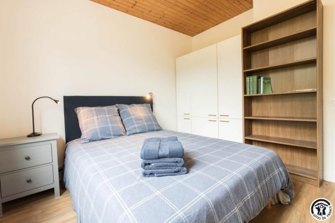 31G101774-2f239a673cc94e408d7607c48724abc2