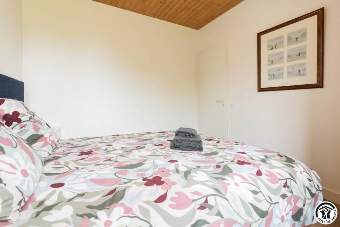 31G101774-44642ad8c8374d5b98638c8950b7fe75