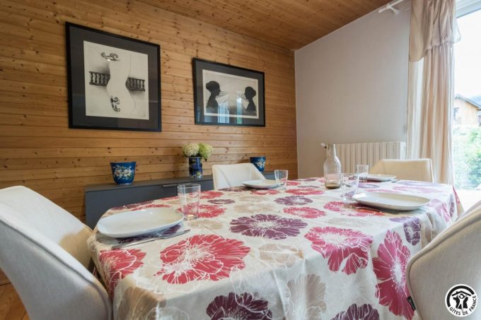 31G101774-be4d812c5e8440b8abffd2c54f6d0839