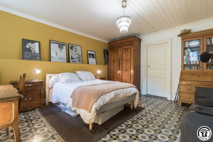 31G101775-10281fb969324502aa2c0a7f8dec98ab