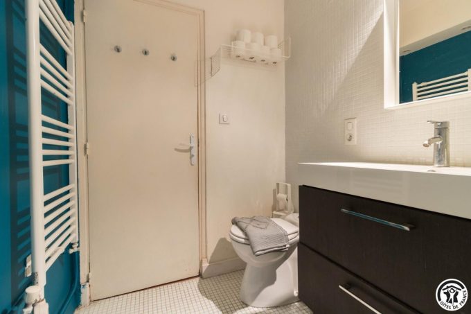 31G101775-3316024897554e2dbe871b4b8598ea7a