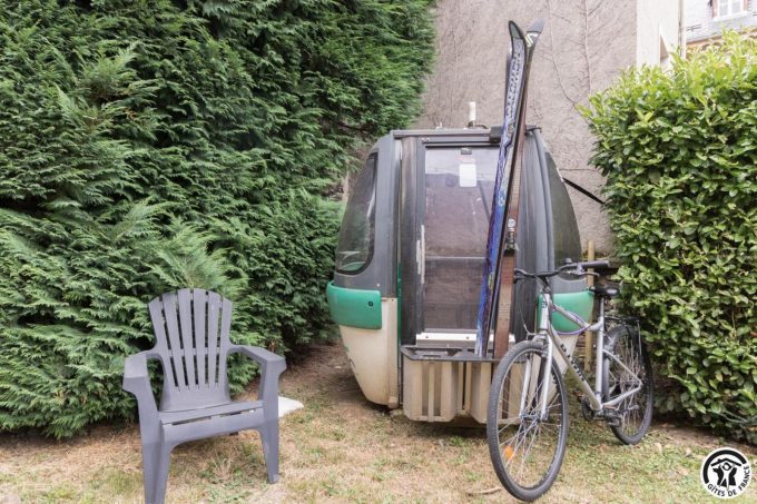 31G101775-b6cd5964229b48d48ffc3d4857ea1a43