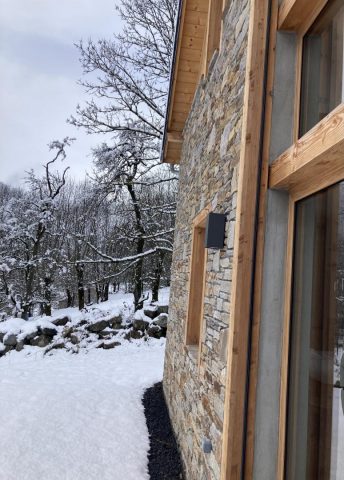 31G101777-a316a5f9718e4115a54b45adc680140d