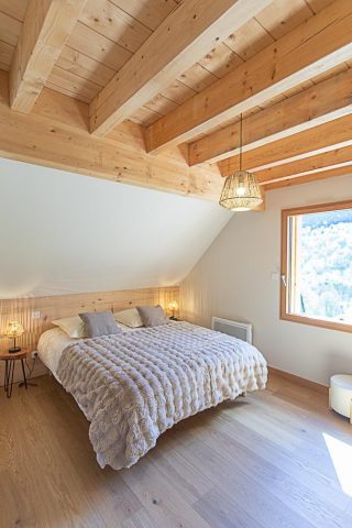 31G101777-e4bf0f9c3a7a4754a12abfd568f34fe7