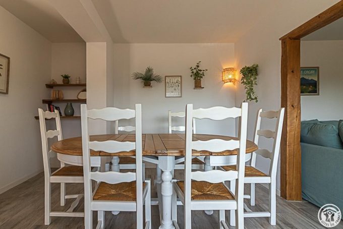 31G101779-8c5c5f0609b3415cae6fd54fe32567cd