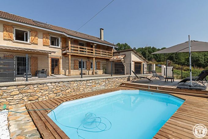 31G101779-df74a04584bb41c891c48460e8a65cda