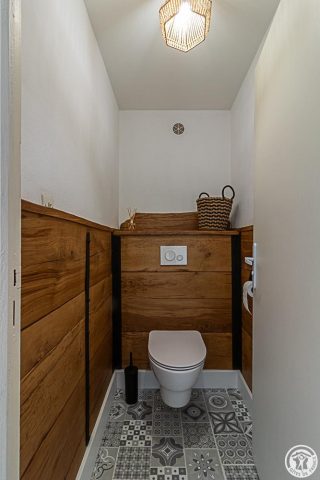 31G101779-f41997cb6d384226818ed14c89e11180