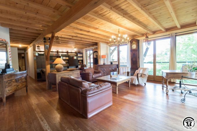 31G101780-873e4513ef804cd4904d70695b3ba7ec