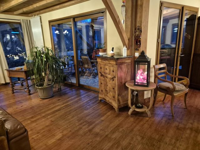 31G101780-9e4f46ded17740a1b905fd8d55be7061