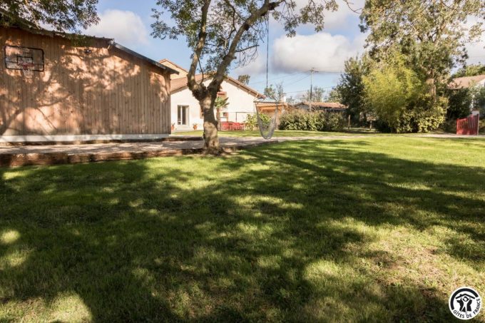 31G101785-4a6c45d155104522a13914d24d559284