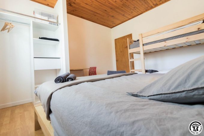 31G101785-8e8183b857b84a69a0197dff19a697fe