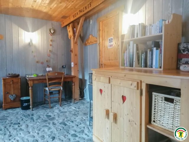 31G114002-b9b7dd1ed5fd4ae6a109cf02dc721455