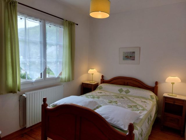 31G145014-2acbe71aab9841b9833525be3bd5d5ca