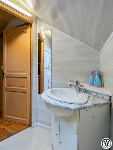 31G145014-a9368804d2b043e995a0f304f7a086a7