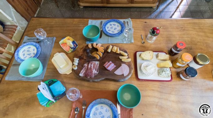 31G300062-f0ea1735c8b741a1b52a98d1694463bb