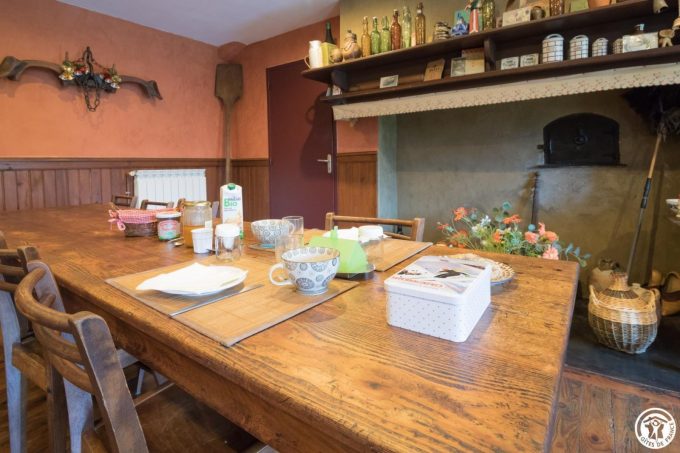 31G300454-3937415f34ab4710a903bf30eace8640